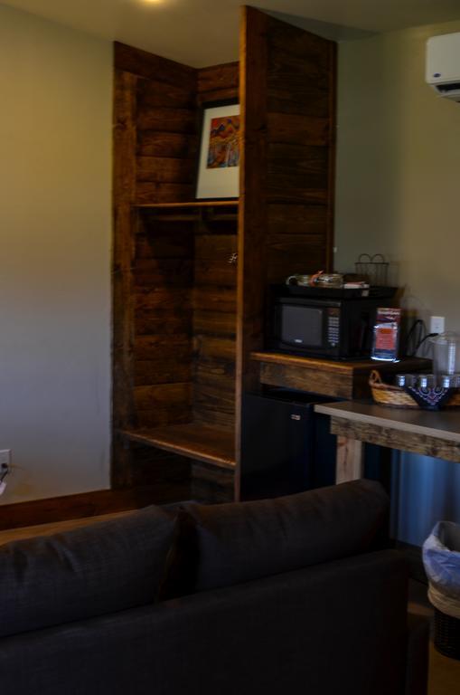 Hotel Escalante Outfitters Esterno foto