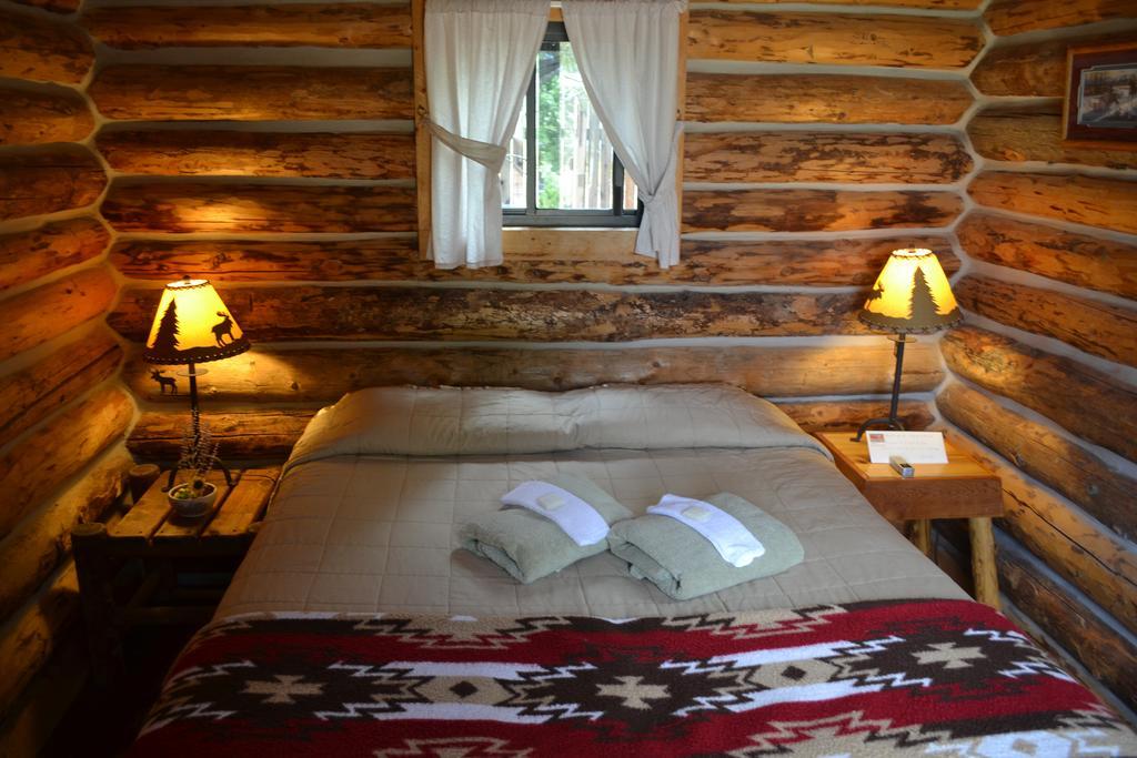 Hotel Escalante Outfitters Esterno foto